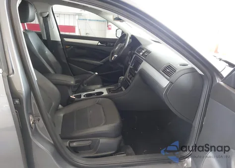 2013 Volkswagen Passat 2.5L Se from USA, damaged, VIN 1VWBP7A35DC121971